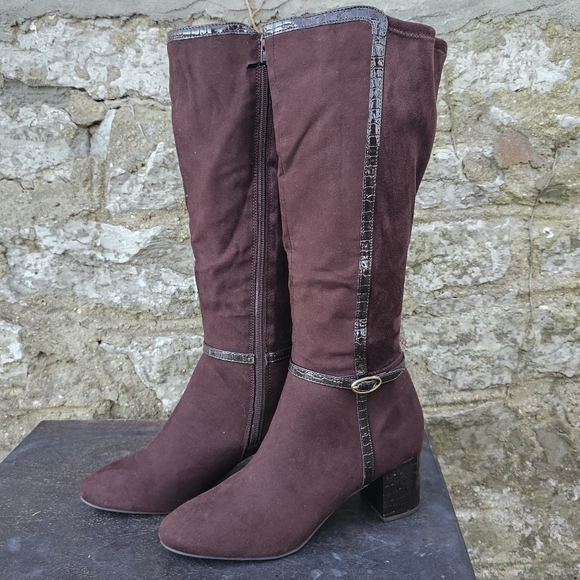 Karen Scott Shoes - Women's Size 10 Elegant Maroon Brown Knee-High Boots‎ Karen Scott